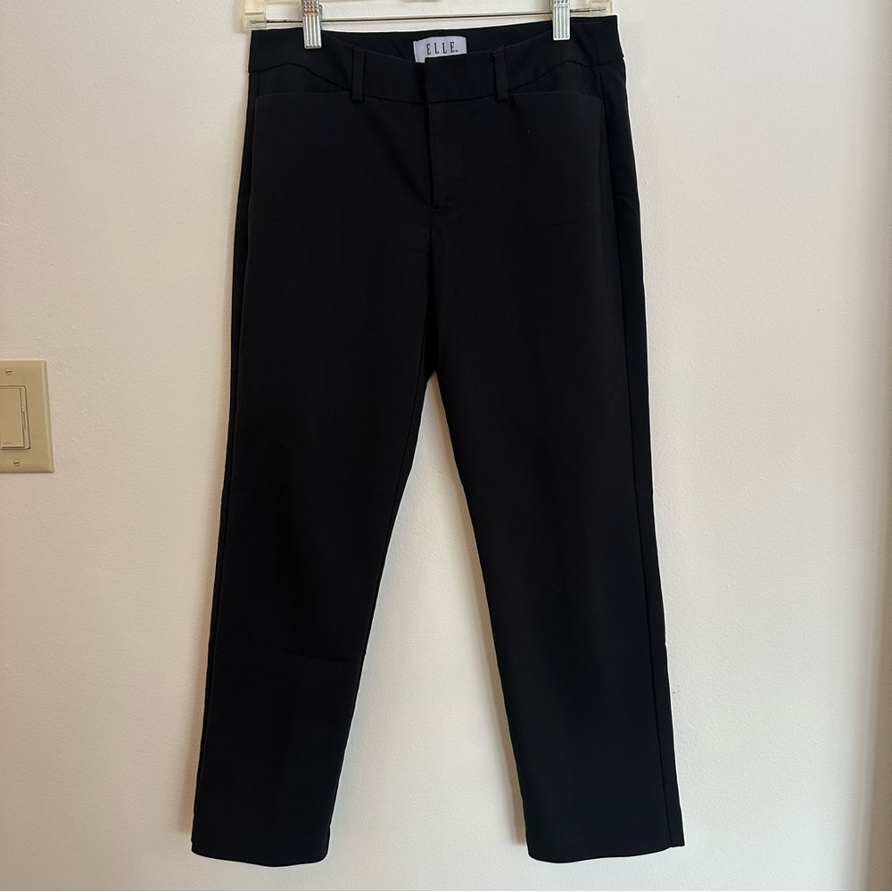 Elle Women’s Black Business Capris
